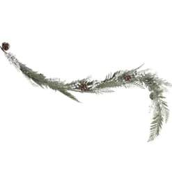 Künstliche Weihnachtslaubgirlande mit weißen Beeren